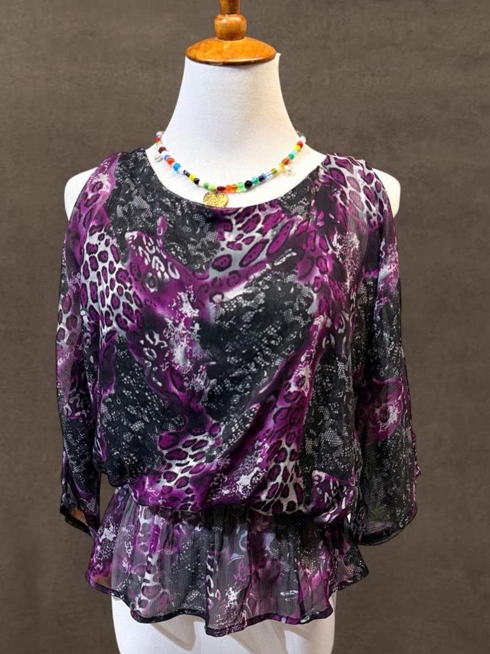 Y2K leopard cold shoulder top